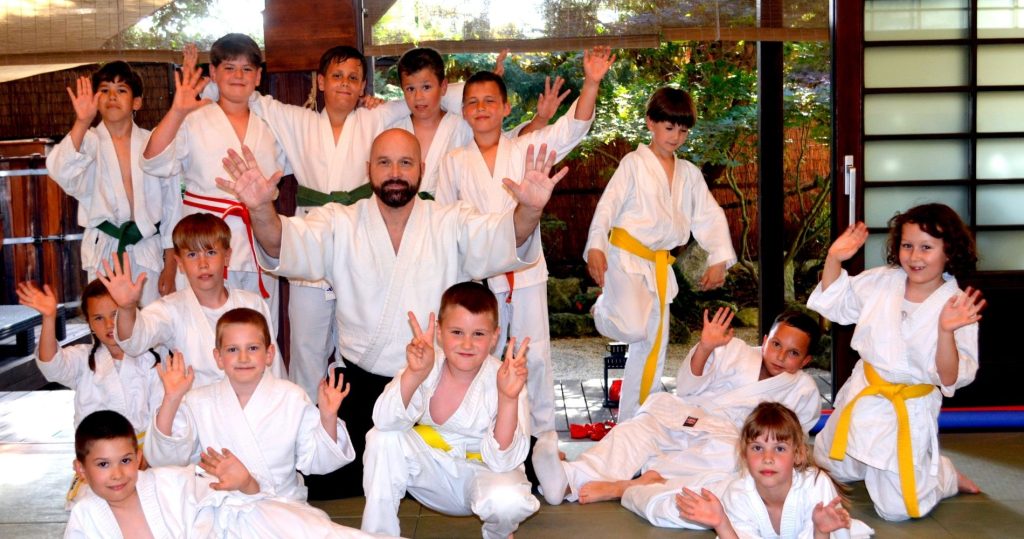 Alsós aikido nyílt edzés a Tada Ima Aikido Dojóban – Esztergom–Szentgyörgymező