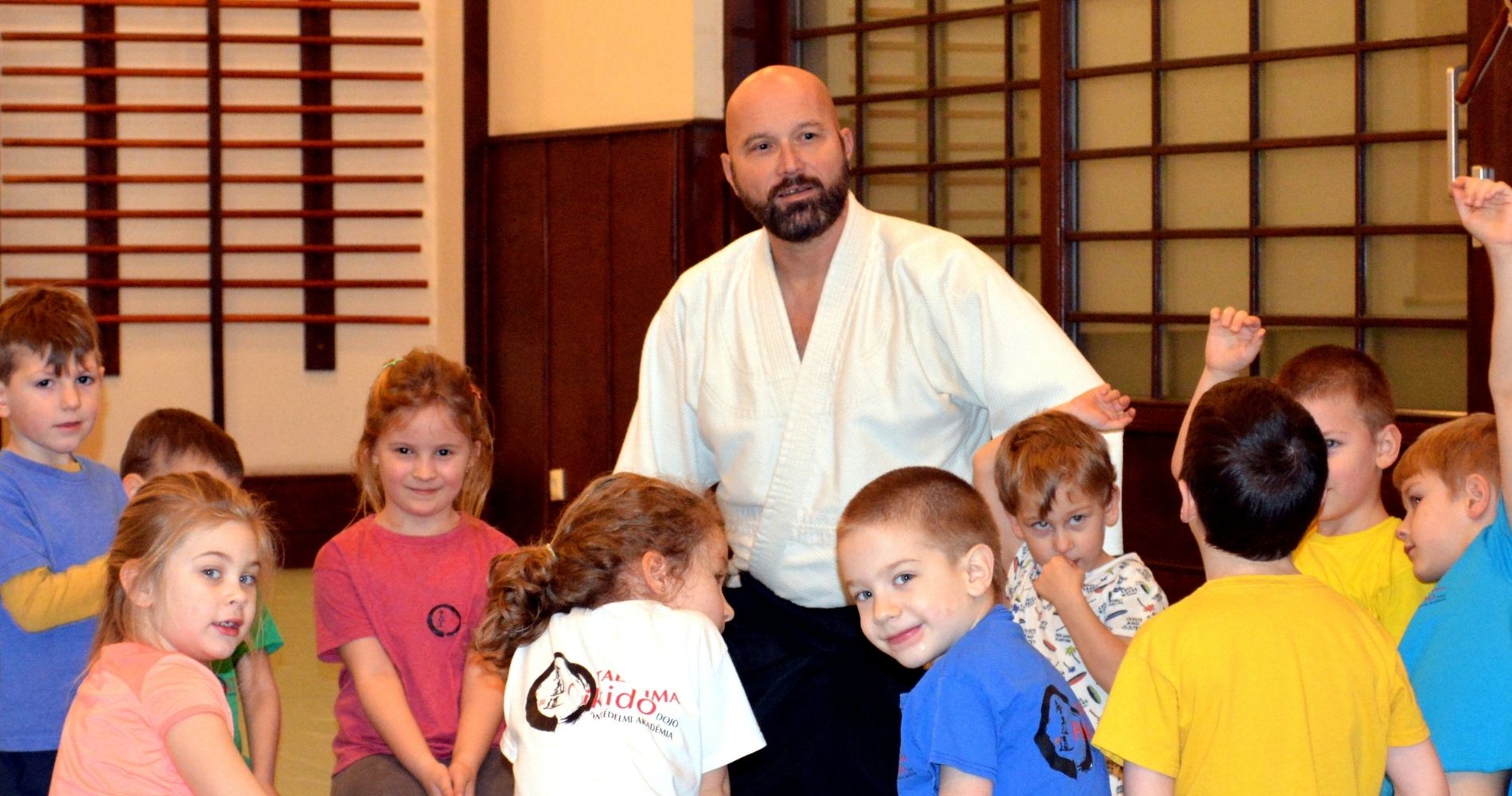 Ovis aikido edzés a Tada Ima Aikido Dojóban – Esztergom–Szentgyörgymező